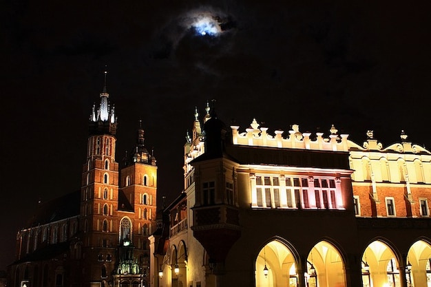 miasto-bazylika-polska-krakow-krakow-stare_121-69513.jpg