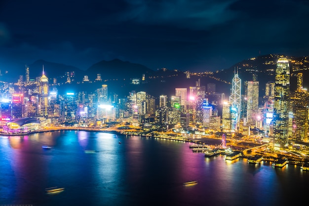 Pięknej architektury budynku zewnętrzny pejzaż miejski hong kong miasta linia horyzontu Darmowe Zdjęcia