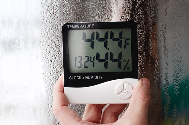 Pomiar Temperatury Powietrza, Punktu Rosy, Wilgotności Za