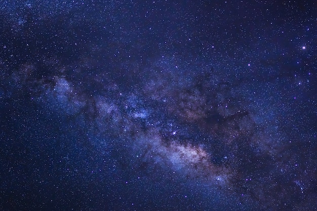 Cielo Estrellado Y Galaxia Vía Láctea Con Estrellas Y Polvo Espacial En El Universo Foto Premium 7646