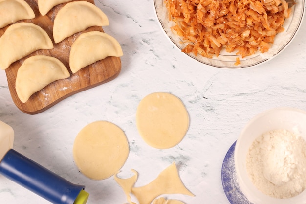 Cocinar Alb Ndigas Vareniki Con Repollo En Casa Plato Tradicional De