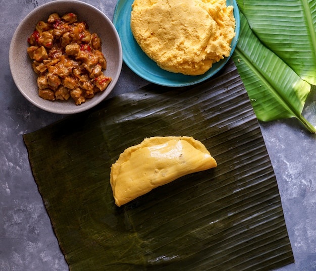 Comida navideña venezolana, hallacas o tamales, hoja de plátano | Foto