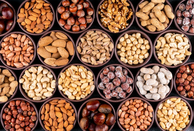 Conjunto De Nueces Pistachos Almendras Maní Anacardos Piñones Y Una Variedad De Nueces Y 9612