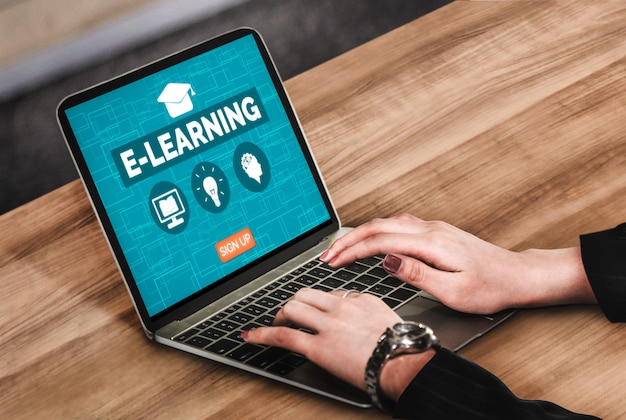 E-learning para estudiantes y concepto universitario Foto Premium 