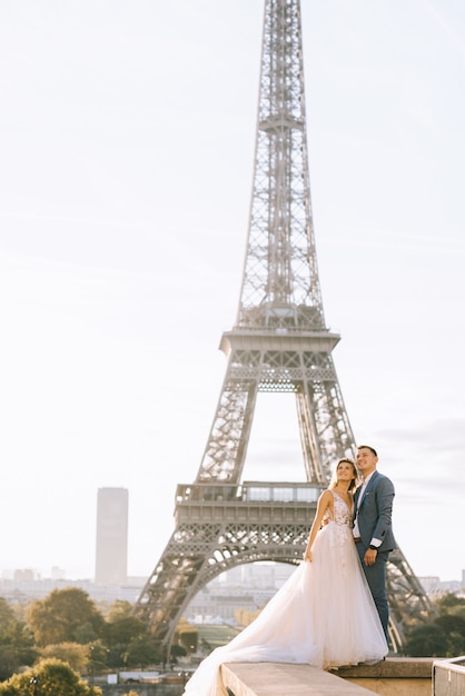 Featured image of post Foto Romantica Torre Eiffel / Torre eiffel banco de imagens.