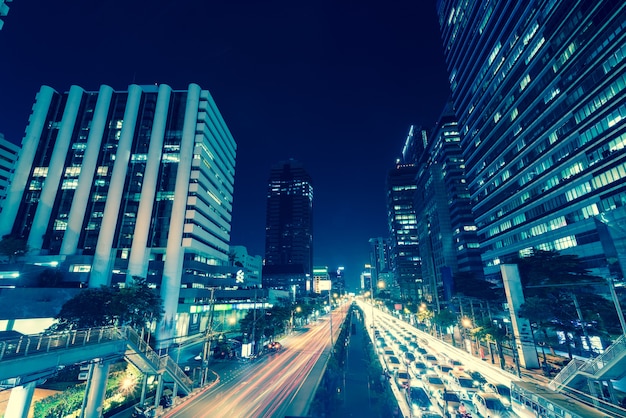 Foto del exterior de edificios de oficinas comerciales | Foto Premium