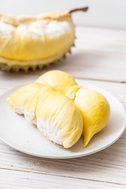 Fruta fresca de durian | Foto Premium