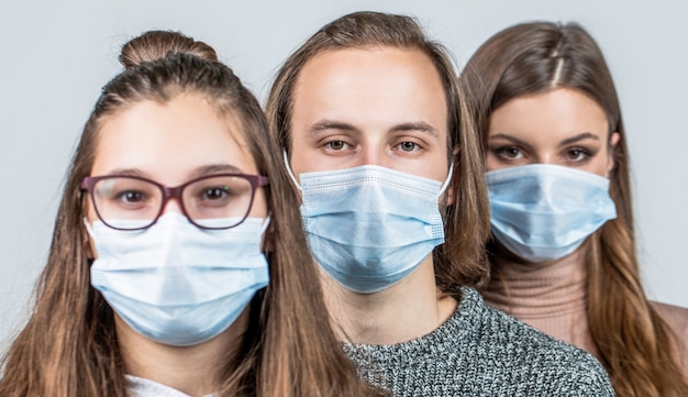 Grupo De Personas Con Máscaras Protectoras Multitud De Personas Con