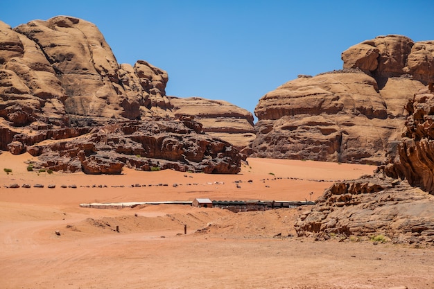 Hermosa Vista Del Desierto De Wadi Rum En El Reino Hachemita De