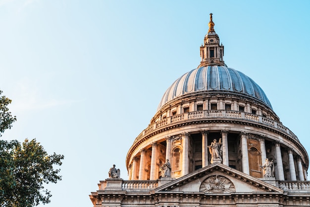 Iglesia catedral de san pablo en londres. | Foto Premium