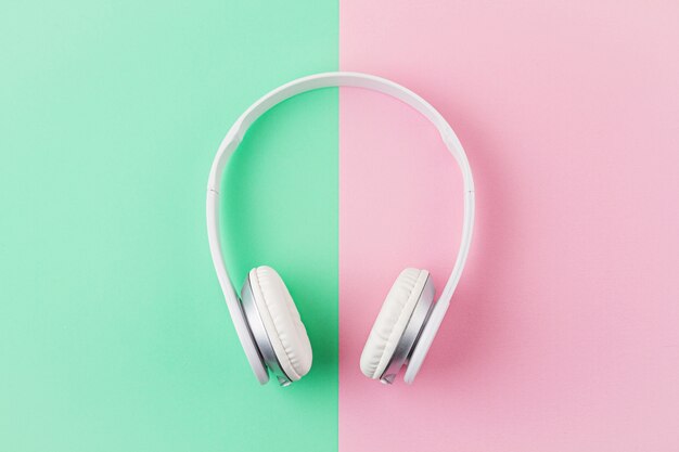 auriculares inalambricos rosa pastel