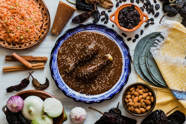 Mole Mexicano Ingredientes De Mole Poblano Comida Picante Mexicana Tradicional En México 1267