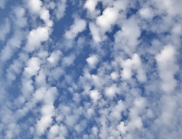 Nubes Blancas Puras En Capas En Un Cielo Azul Imagen De Fondo Del