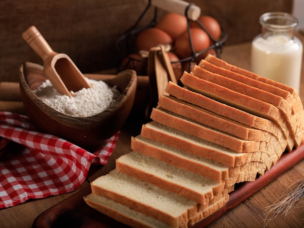 Pan Tostado En Rodajas De Pan Blanco Shokupan O Roti Tawar Para El