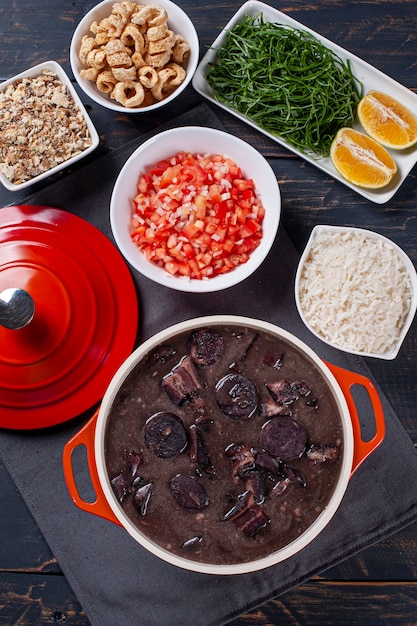 Plato T Pico Brasile O Llamado Feijoada Elaborado Con Frijoles Negros