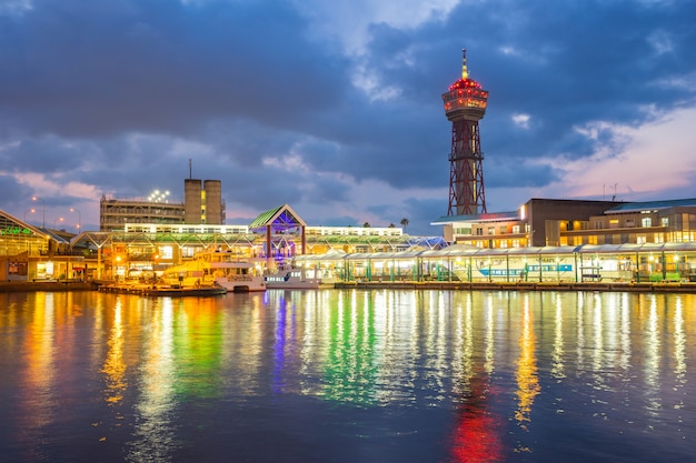 Puerto De Hakata En La Noche En Hakata Prefectura De Fukuoka Japon Foto Premium