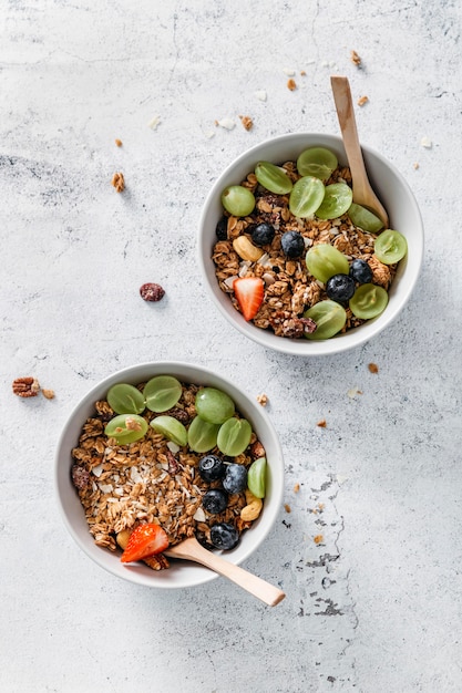 Surtido De Comida De Desayuno Delicioso Plano Laico Foto Gratis