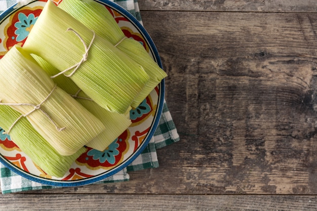 Tamales Mexicanos De Maiz Y Pollo Foto Premium