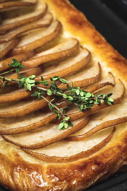 Tarta De Manzana Org Nica Casera Tradicional En La Mesa Oscura Concepto De Comida Saludable