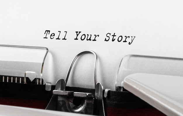 Texto Tell Your Story Escrito En Maquina De Escribir Foto Premium