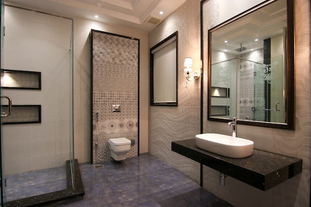El último baño de diseño moderno | Foto Premium