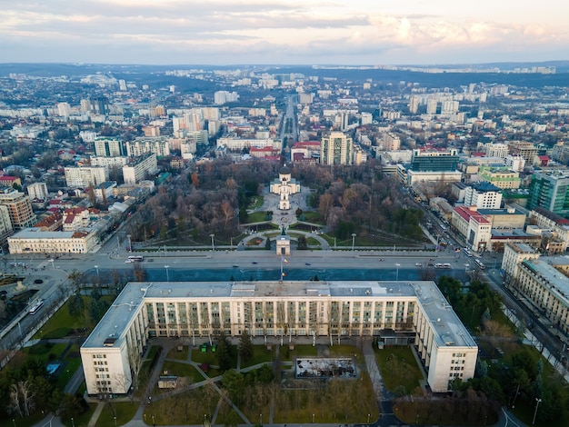 Vista A Rea Drone De Chisinau Al Atardecer Vista Panor Mica Del Centro