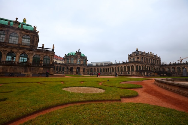 Zwinger Palace En Dresde Foto Gratis