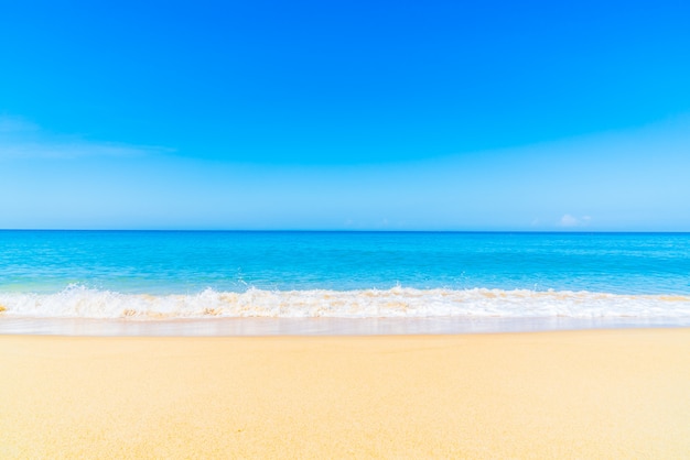 Bellissima Spiaggia E Mare Scaricare Foto Gratis