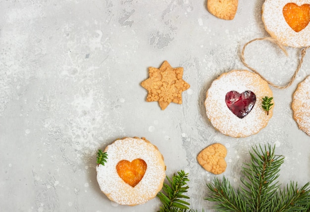 Biscotti Di Natale Austriaci.Biscotti Di Natale Linzer Con Marmellata Biscotti Natalizi Austriaci Tradizionali Pasta Frolla Foto Premium