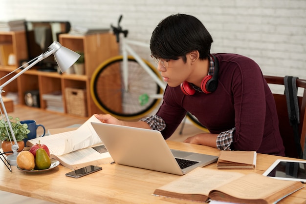 Imparare il linguaggio di programmazione Foto Gratuite