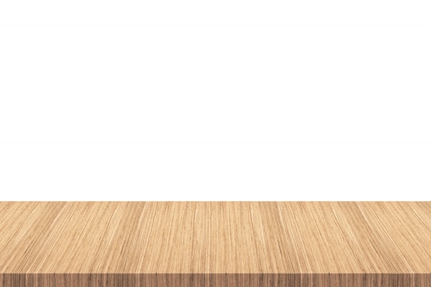 Tavolo in legno vuoto isolato su sfondo bianco - può essere utilizzato per visualizzare o montare i tuoi prodotti. Foto Premium