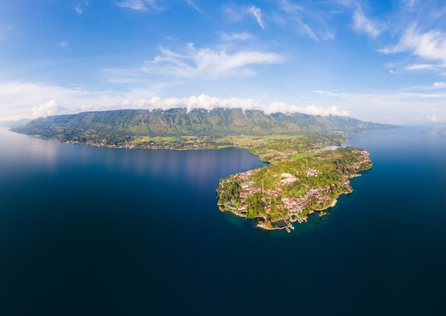 Antena lago toba e samosir island ver os de cima de 