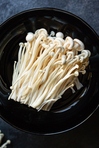 Cogumelos Enoki Enokitake Flammulina Velutipes Lanche Japonês ...