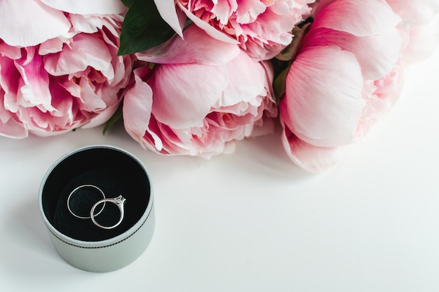 Conceito de convite de casamento Foto Premium