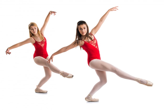 Duas meninas dançando balé | Foto Premium