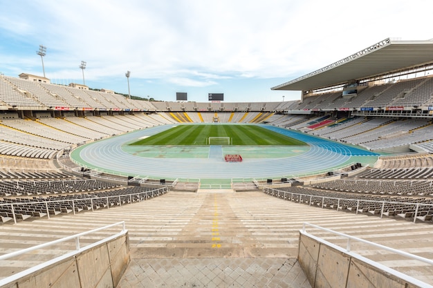 Estádio olímpico barcelona, espanha Foto Premium