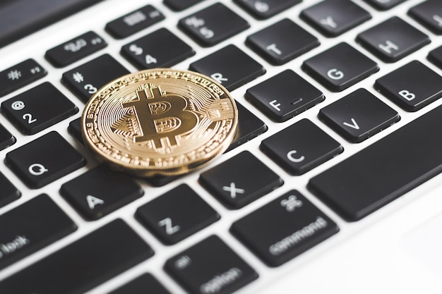 Fundo de tecnologia bitcoin crypto moeda blockchain Foto Premium