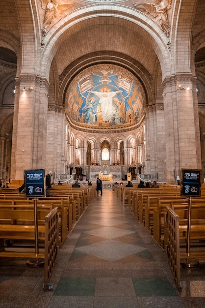 Interior Do Altar Principal Dentro Da Bas Lica Do Sagrado Cora O De