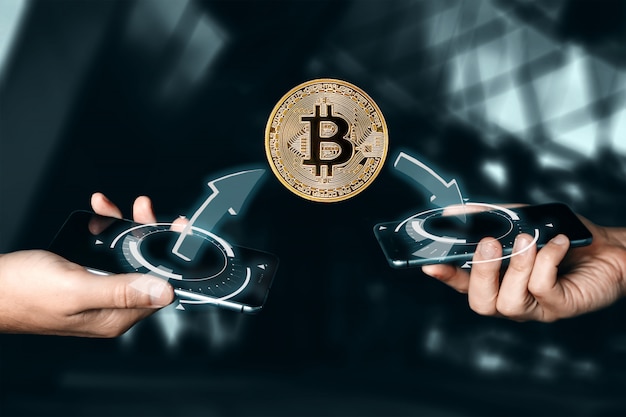 Pagamento de bitcoin de moeda de ouro. moeda criptográfica. tecnologia blockchain .. Foto Premium