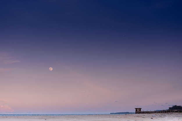 Featured image of post Paisagem Foto Na Praia A Noite Esta foto tem 4500 px por 3000 px