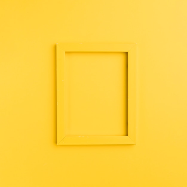 Quadro laranja em fundo laranja Foto gratuita