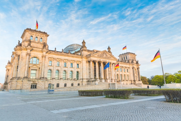 Reichstag alemão, o edifício do parlamento em berlim | Foto Premium