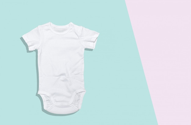 Roupas para recém-nascidos Foto Premium