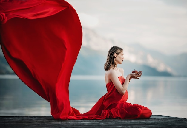 vestido vermelho gravida