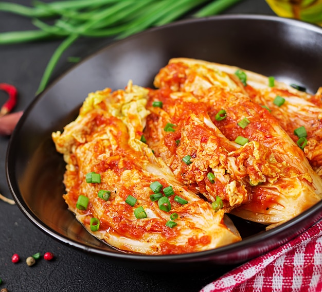 Chinakohl. kimchi kohl. koreanisches traditionelles essen | Kostenlose Foto