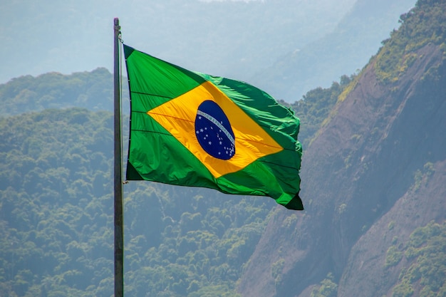 Flagge Von Brasilien Im Freien In Rio De Janeiro Brasilien Premium Foto