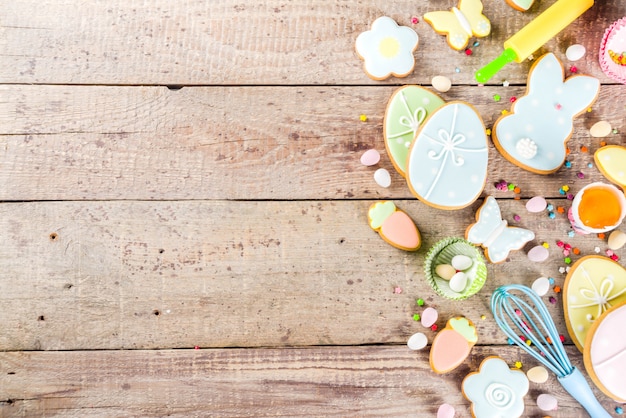Frohe ostern backen hintergrund Premium Fotos