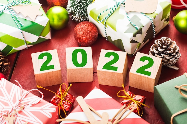 Frohes Neues Jahr 2022 Weihnachten 2022 Weihnachtsgeschenke In Festlicher Atmosphare Kostenlose Foto