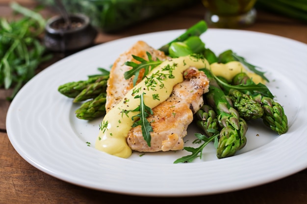 Gebackenes Hähnchen Mit Kräuterkruste — Rezepte Suchen