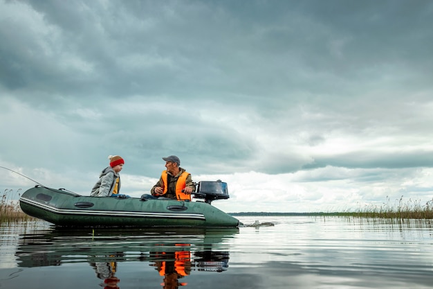 störmthaler see motorboot fahren